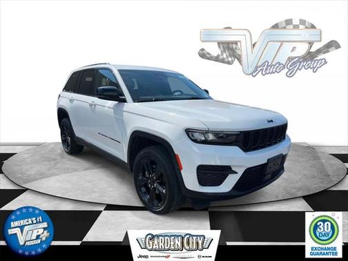 2023 Jeep Grand Cherokee Altitude 4x4