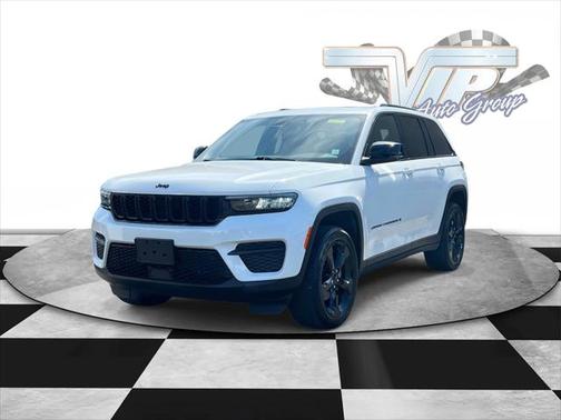 2023 Jeep Grand Cherokee Altitude 4x4