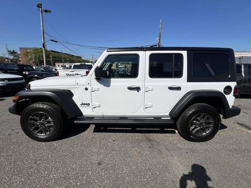 Bright White Clearcoat 2026 Jeep Wrangler Sport S