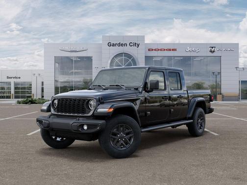 Black Clear-Coat Exterior Paint 2026 Jeep Gladiator Sport S