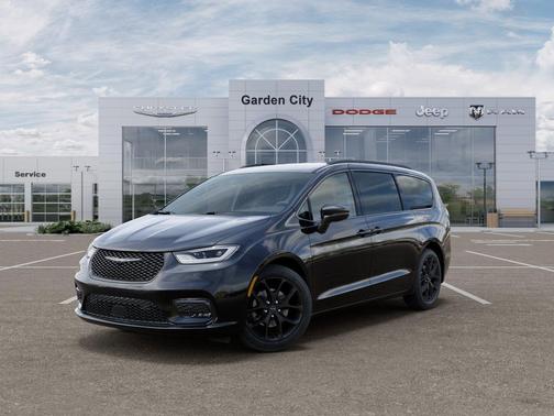 Diamond Black Crystal Pearl-Coat Exterior Paint 2026 Chrysler Pacifica L