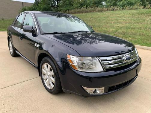 2009 Ford Taurus SE