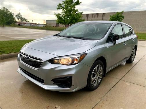 2017 Subaru Impreza 2.0i