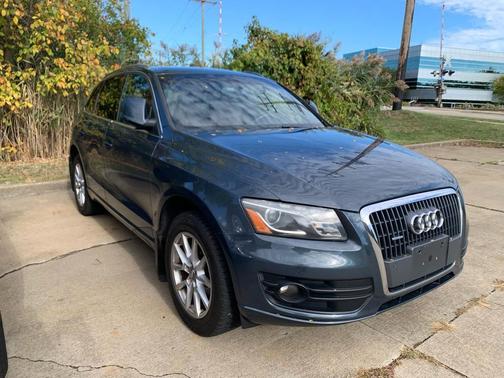 2011 Audi Q5 Premium Plus