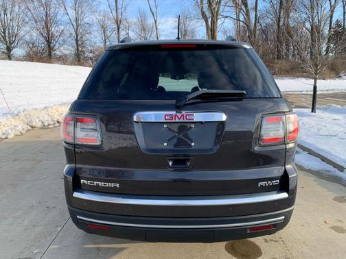 2016 GMC Acadia SLE-1