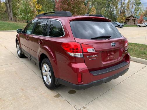 2014 Subaru Outback 2.5i Limited