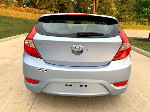 2014 Hyundai Accent SE