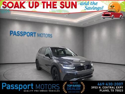 Platinum Gray Metallic 2024 Volkswagen Tiguan 2.0T SE R-Line Black