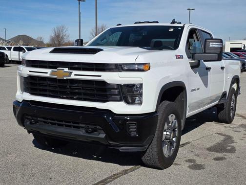 2025 Chevrolet Silverado 2500 Custom