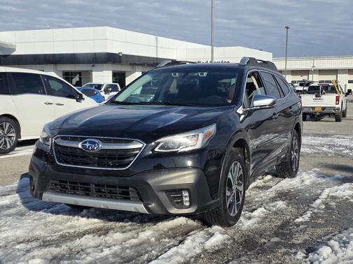 2022 Subaru Outback Touring