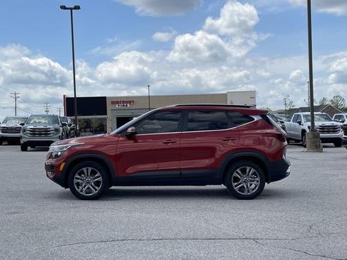 2021 Kia Seltos S