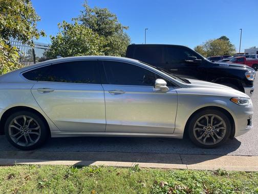 2019 Ford Fusion SEL