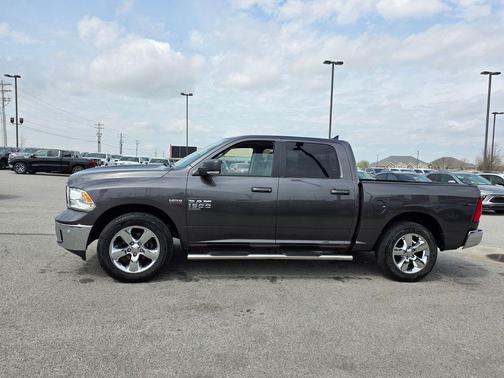 Granite Crystal Metallic Clearcoat 2019 RAM 1500 Big Horn