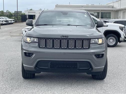 2021 Jeep Grand Cherokee Laredo