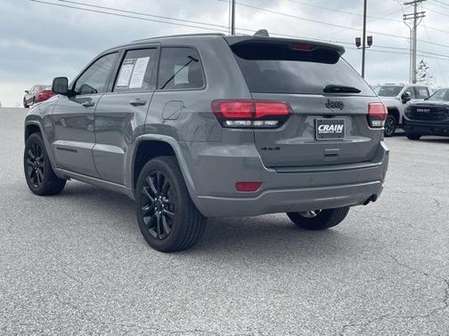 2021 Jeep Grand Cherokee Laredo