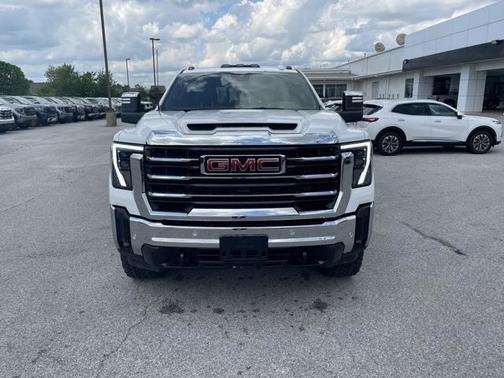 2024 GMC Sierra 2500 SLT