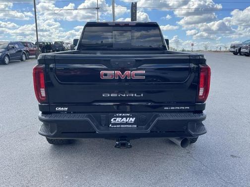 2023 GMC Sierra 2500 Denali