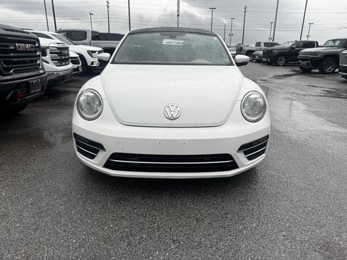 2019 Volkswagen Beetle 2.0T SE