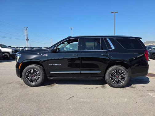 Onyx Black 2026 GMC Yukon 4WD Elevation