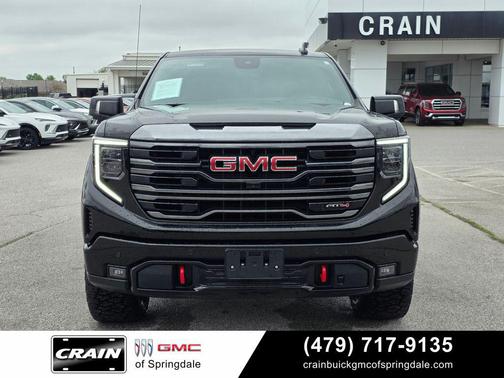 Onyx Black 2024 GMC Sierra 1500 AT4