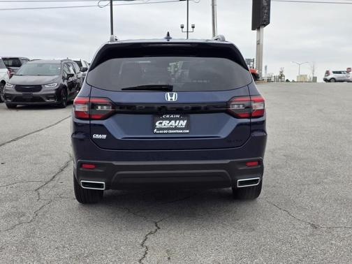 2025 Honda Pilot Sport