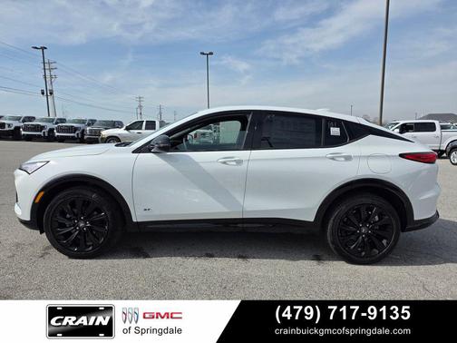 Summit White 2026 Buick Envista Sport Touring FWD