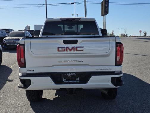 2023 GMC Sierra 2500 Denali