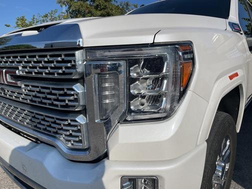 2023 GMC Sierra 2500 Denali