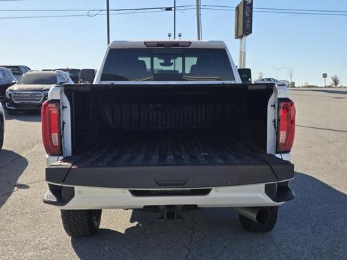 2023 GMC Sierra 2500 Denali