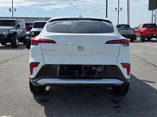 Summit White 2026 Buick Envista Sport Touring FWD