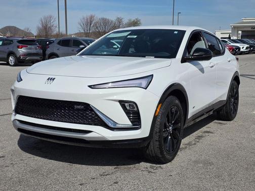 Summit White 2026 Buick Envista Sport Touring FWD