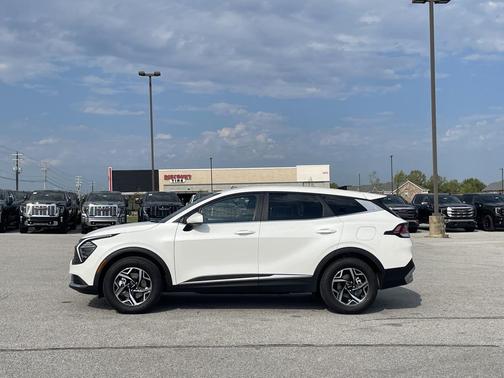2025 Kia Sportage LX