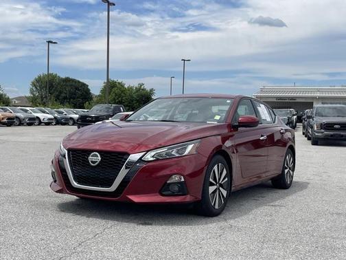 2022 Nissan Altima 2.5 SL