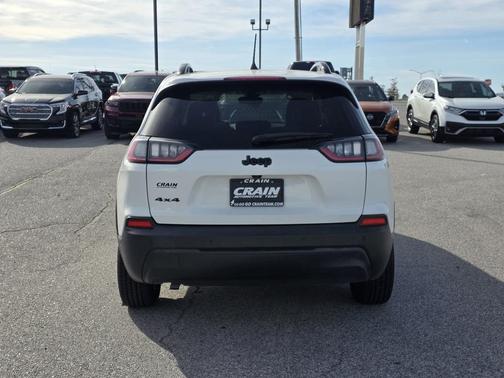 2023 Jeep Cherokee Altitude