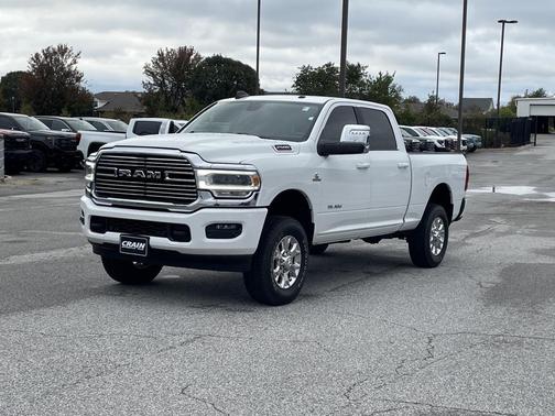 2023 RAM 2500 Laramie Crew Cab 4x4 6'4' Box