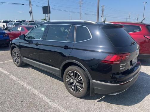 2019 Volkswagen Tiguan 2.0T SEL