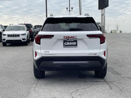 2026 GMC Terrain AWD AT4