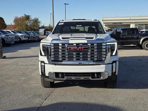 2026 GMC Sierra 2500 Denali
