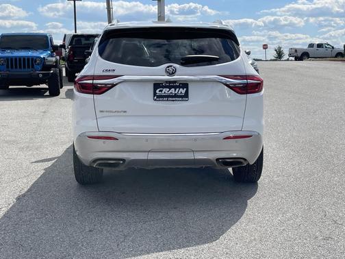 2020 Buick Enclave Essence