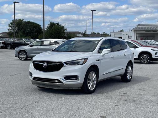 2020 Buick Enclave Essence