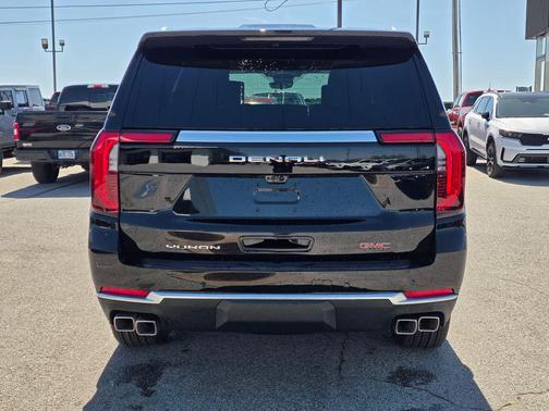 Onyx Black 2026 GMC Yukon Denali