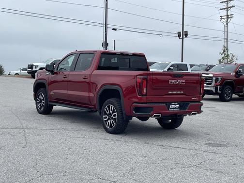 2025 GMC Sierra 1500 AT4