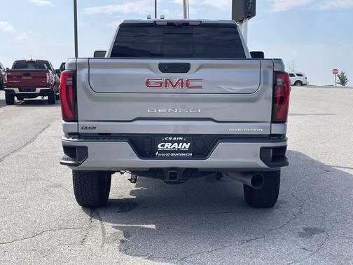 2024 GMC Sierra 2500 Denali