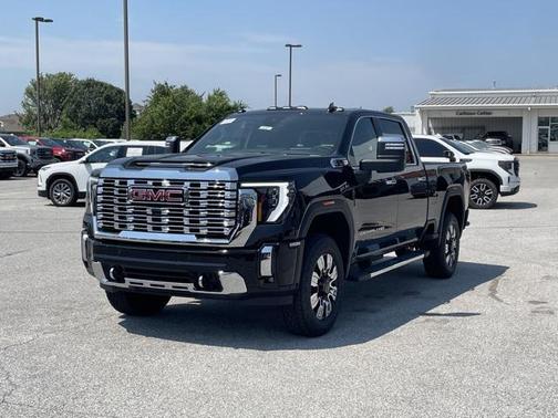 2025 GMC Sierra 2500 Denali