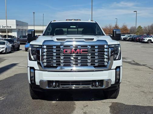 2026 GMC Sierra 2500 Denali