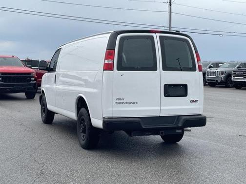 2024 GMC Savana 2500 Work Van