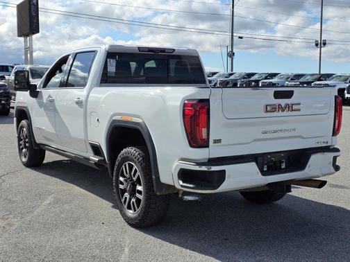 2021 GMC Sierra 2500 AT4