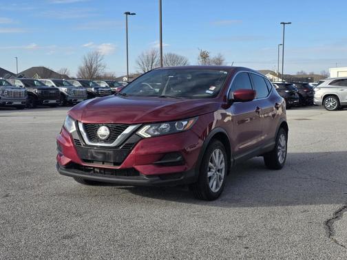 2022 Nissan Rogue Sport S