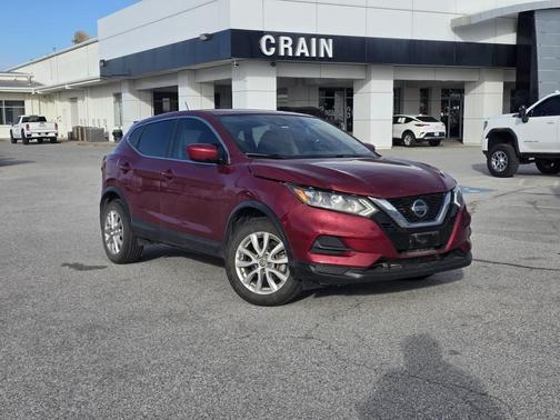 2022 Nissan Rogue Sport S