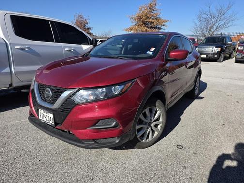 2022 Nissan Rogue Sport S